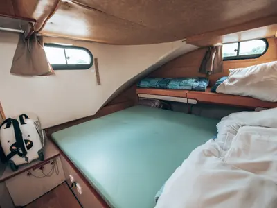 Cabin on Allegro 1, a Nicols Confort 900 DP motorboat at Sablé-sur-Sarthe, France
