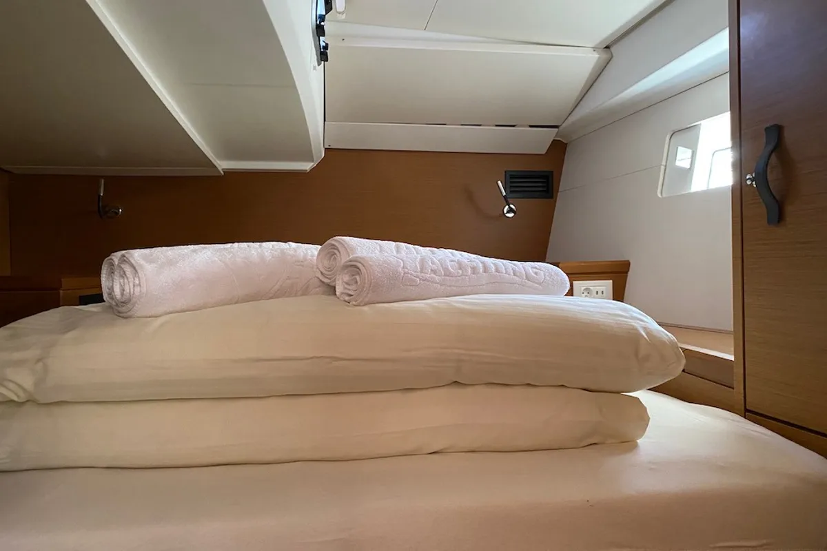 Cabin on KATRINA, a Jeanneau 51 sailboat at Šibenik, Croatia