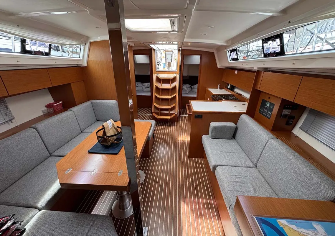 Salon of A.HO.I. two, a Bavaria C42 sailboat at Grad Trogir, Croatia