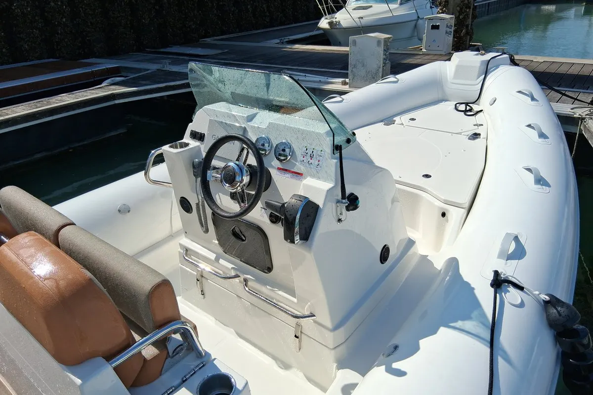 Cockpit of Clerose, a Zodiac Medline 7.5 RIB at La Rochelle, France