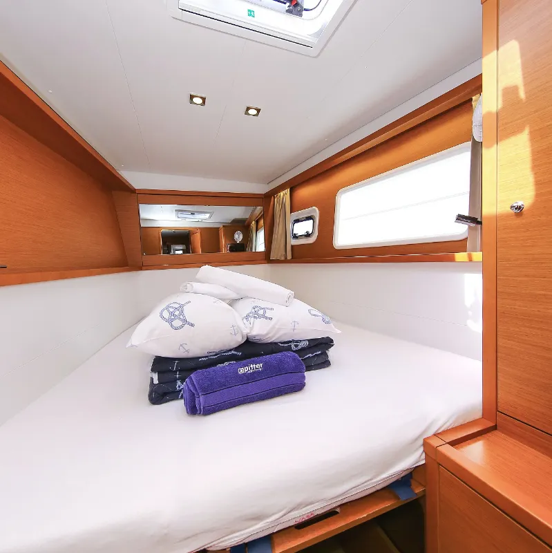 Cabin on Fenadi, a Lagoon 450 F catamaran at Grad Trogir, Croatia