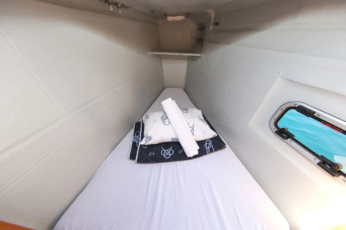 Cabin on Fenadi, a Lagoon 450 F catamaran at Grad Trogir, Croatia