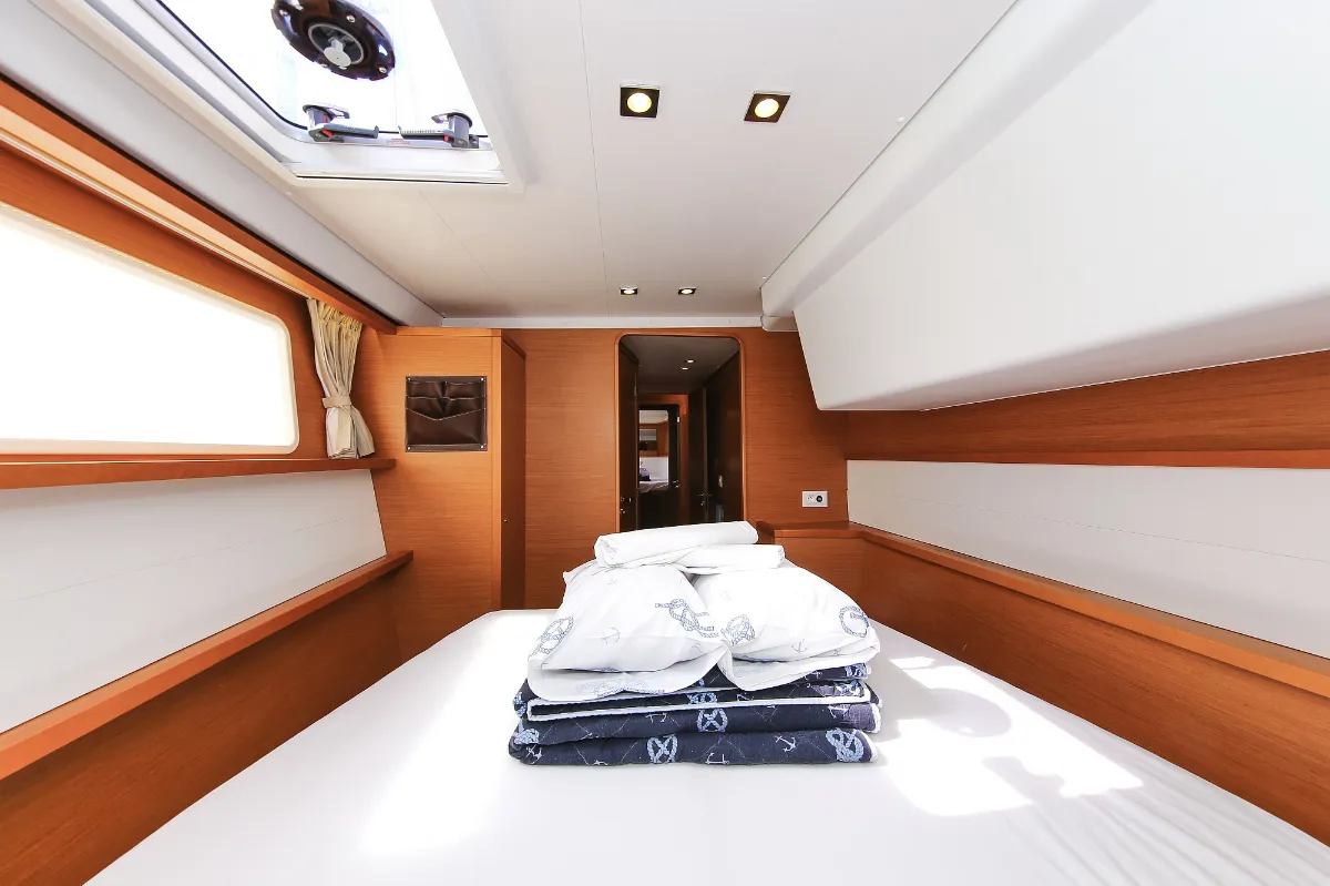 Cabin on Fenadi, a Lagoon 450 F catamaran at Grad Trogir, Croatia