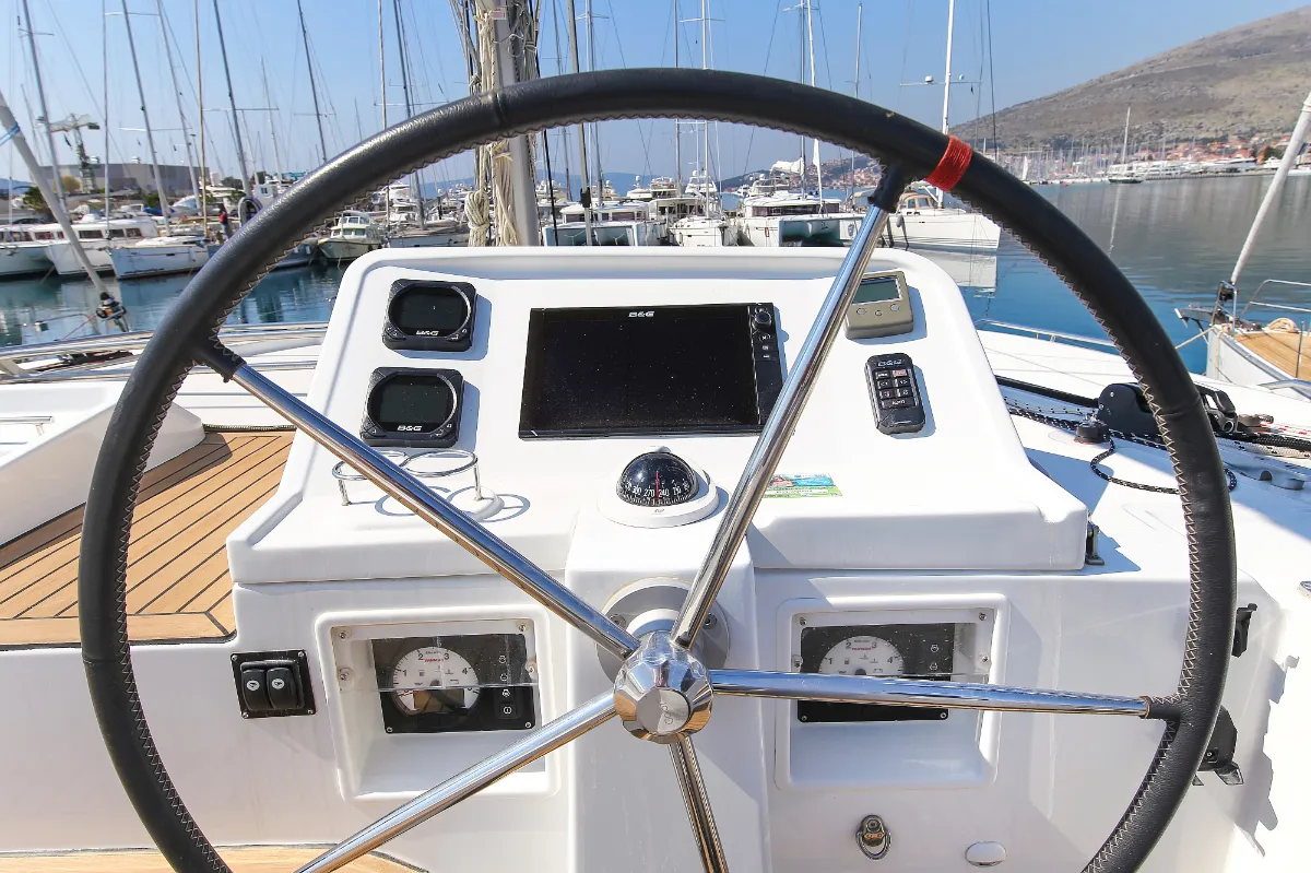 Fenadi, a Lagoon 450 F catamaran at Grad Trogir, Croatia