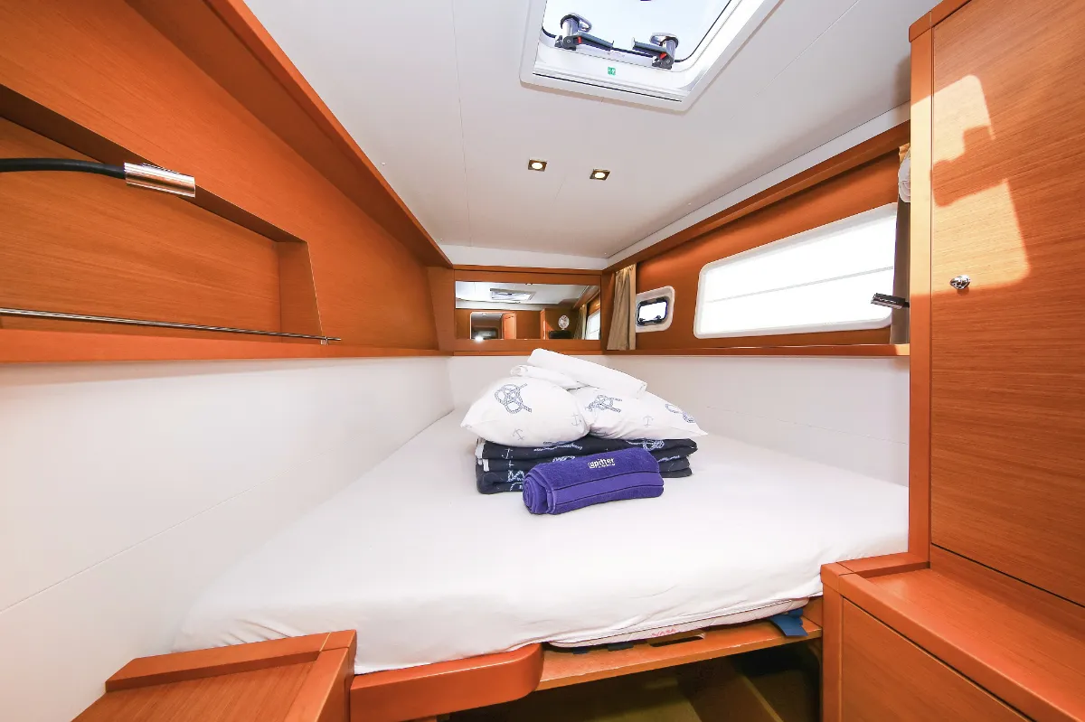 Cabin on Fenadi, a Lagoon 450 F catamaran at Grad Trogir, Croatia
