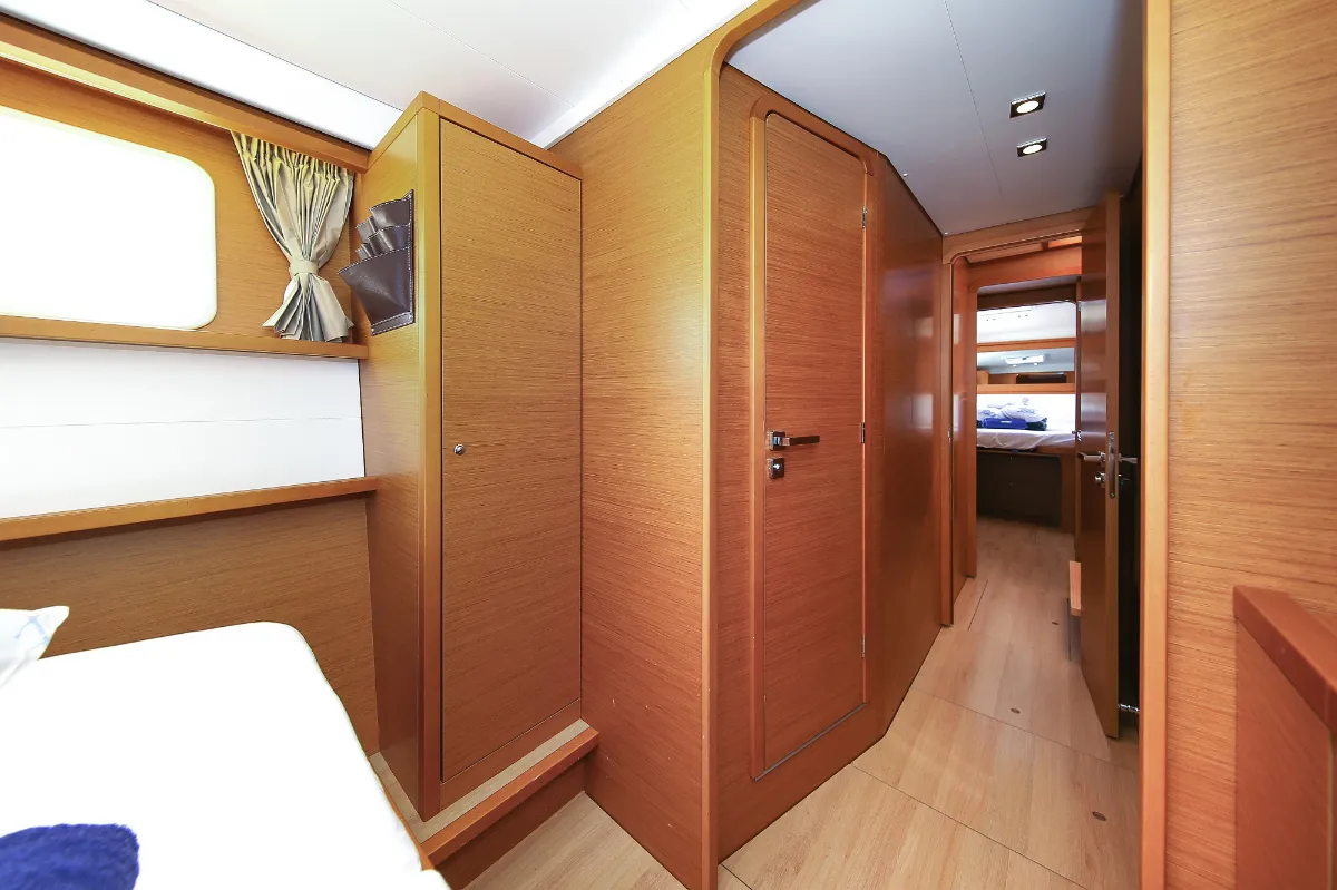Fenadi, a Lagoon 450 F catamaran at Grad Trogir, Croatia