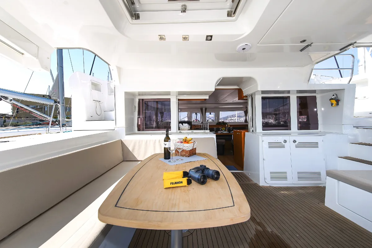 Cockpit of Fenadi, a Lagoon 450 F catamaran at Grad Trogir, Croatia