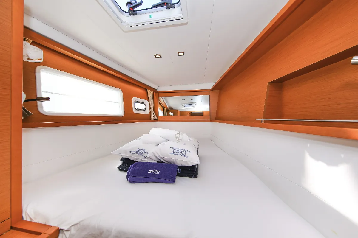 Cabin on Fenadi, a Lagoon 450 F catamaran at Grad Trogir, Croatia