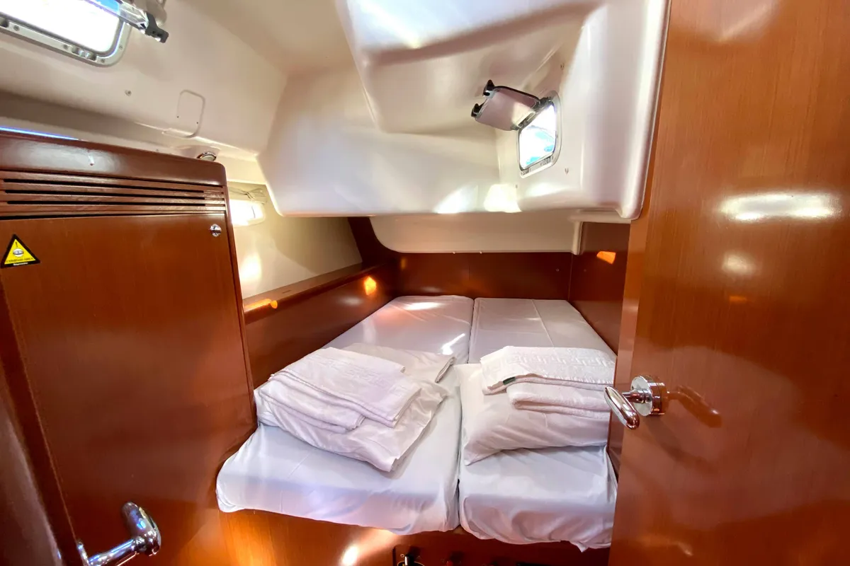 Serenity, a Beneteau Oceanis 43 sailboat at Athens, Greece