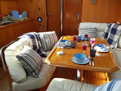 Salon of Rapsodia, a Jeanneau Sun Odyssey 45.2 sailboat at Kontokali, Greece