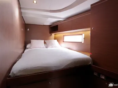 Cabin on Lara, a Beneteau Oceanis 51.1 sailboat at Puntone di Scarlino, Italy