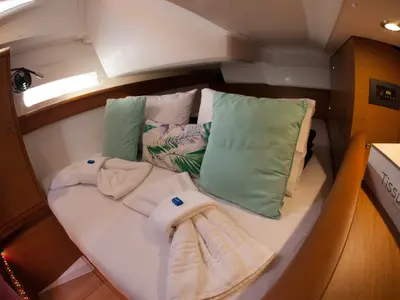 Cabin on Panagia, a Jeanneau Sun Odyssey 519 sailboat at Zakynthos Municipal Unit, Greece
