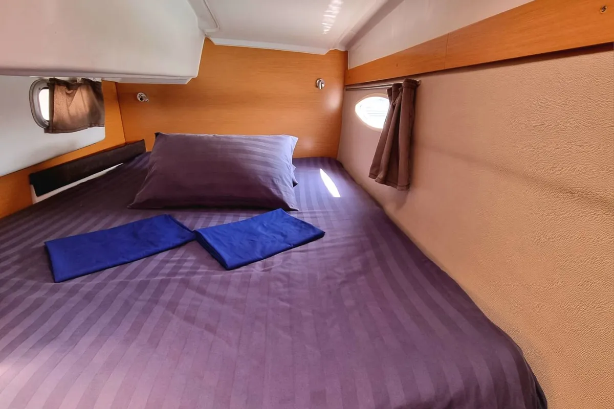 Cabin on Happy Eva, a Fountaine Pajot Mahe 36 catamaran at Mai Khao, Thailand