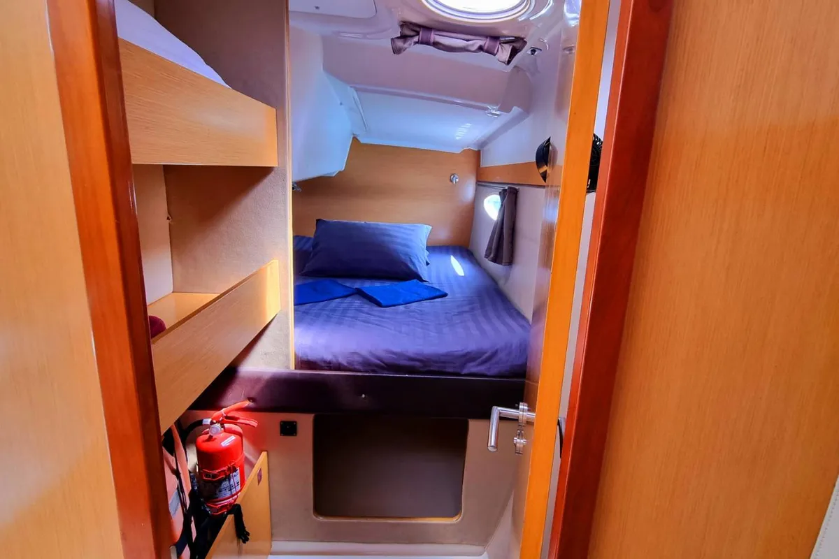 Cabin on Happy Eva, a Fountaine Pajot Mahe 36 catamaran at Mai Khao, Thailand