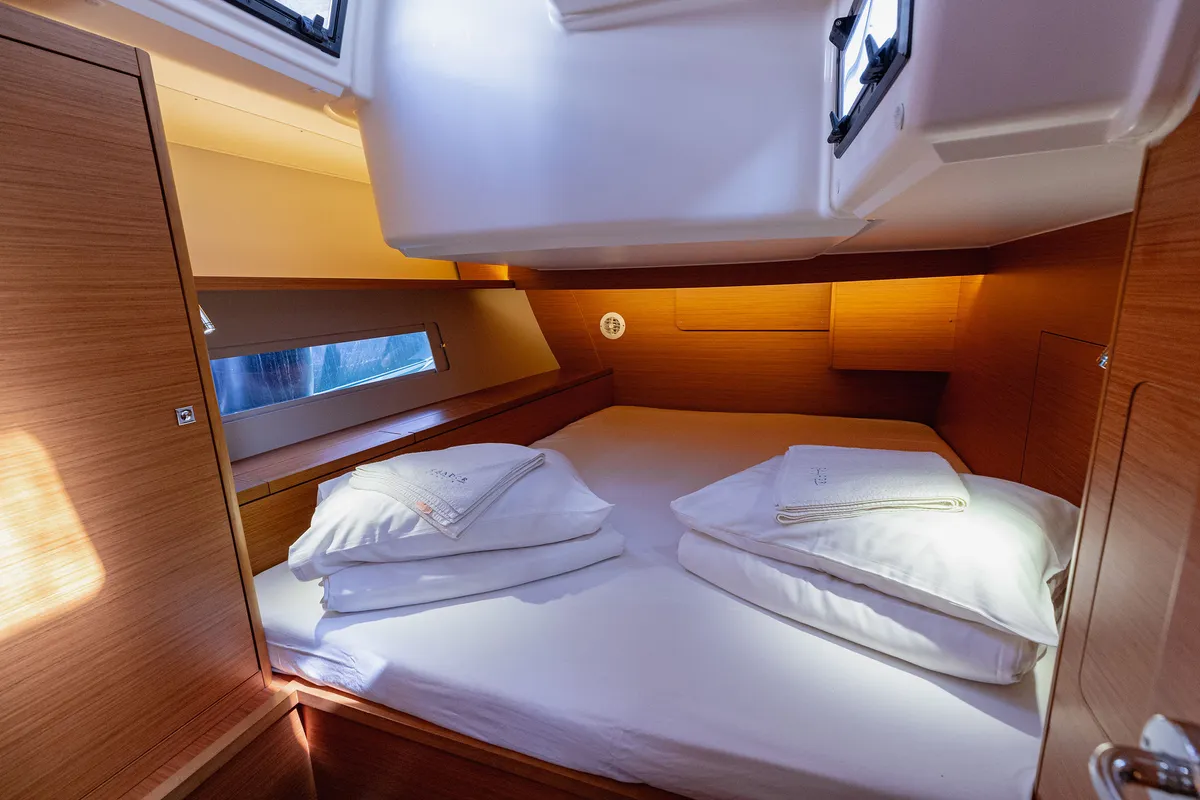 Cabin on BALU, a Dufour 470 sailboat at Kaštela, Croatia
