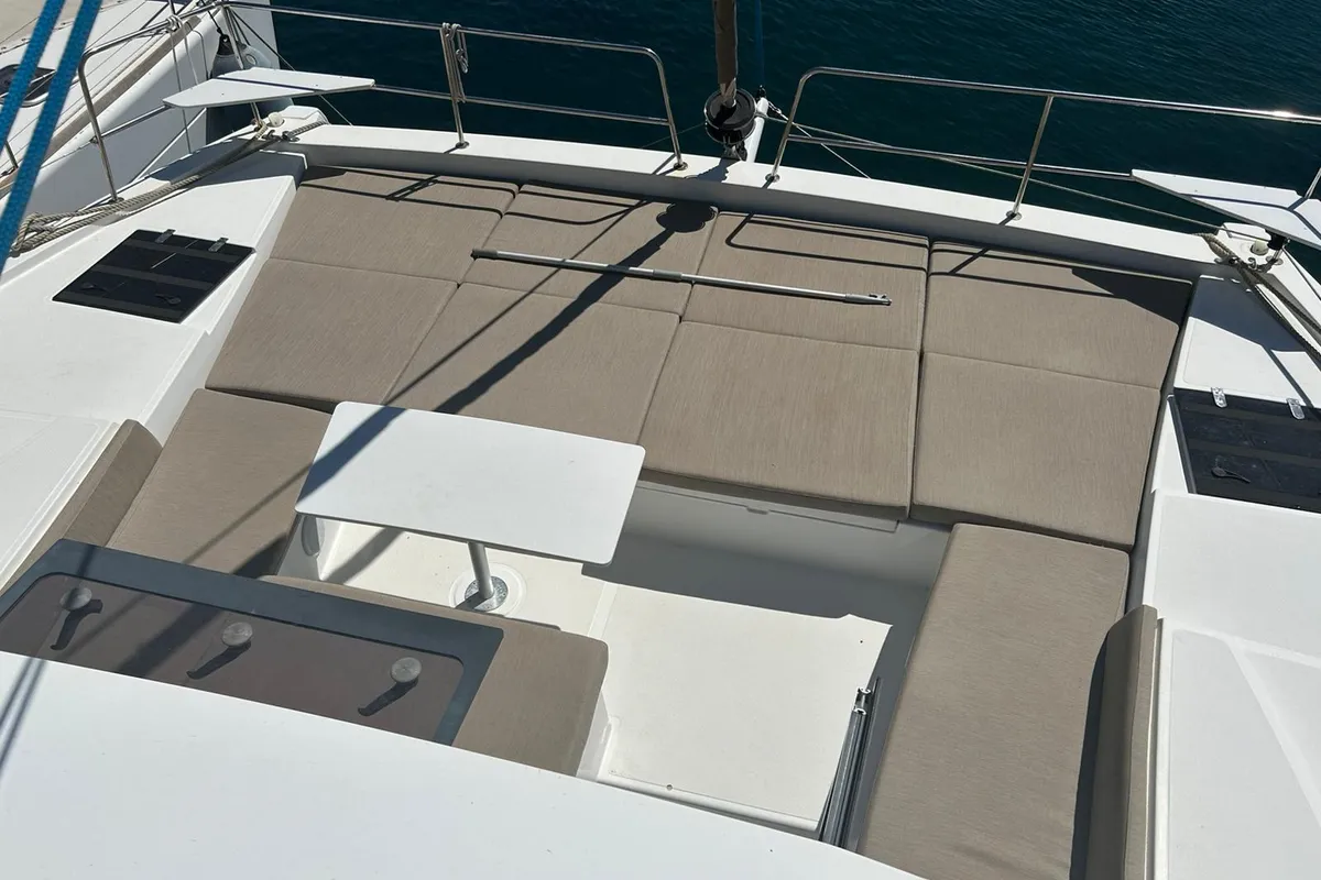 Deck of Dytick, a Bali 4.2 OW catamaran at Hyères, France