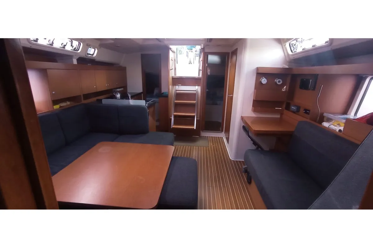 Salon of Juana, a Hanse 445 sailboat at Marmaris, Turkey