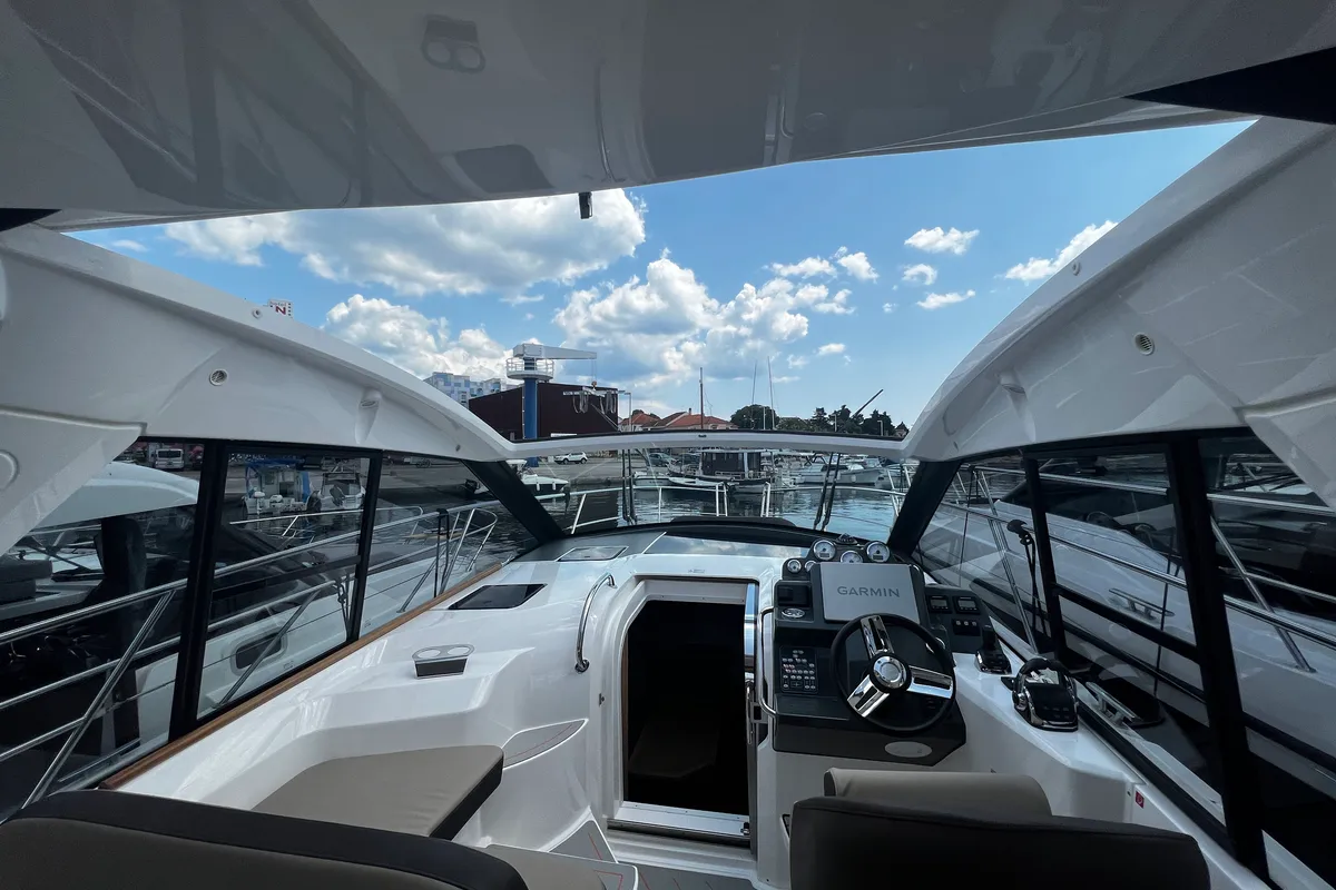 Cockpit of Palermo, a Bavaria 33 Sport HT motorboat at Grad Pula, Croatia