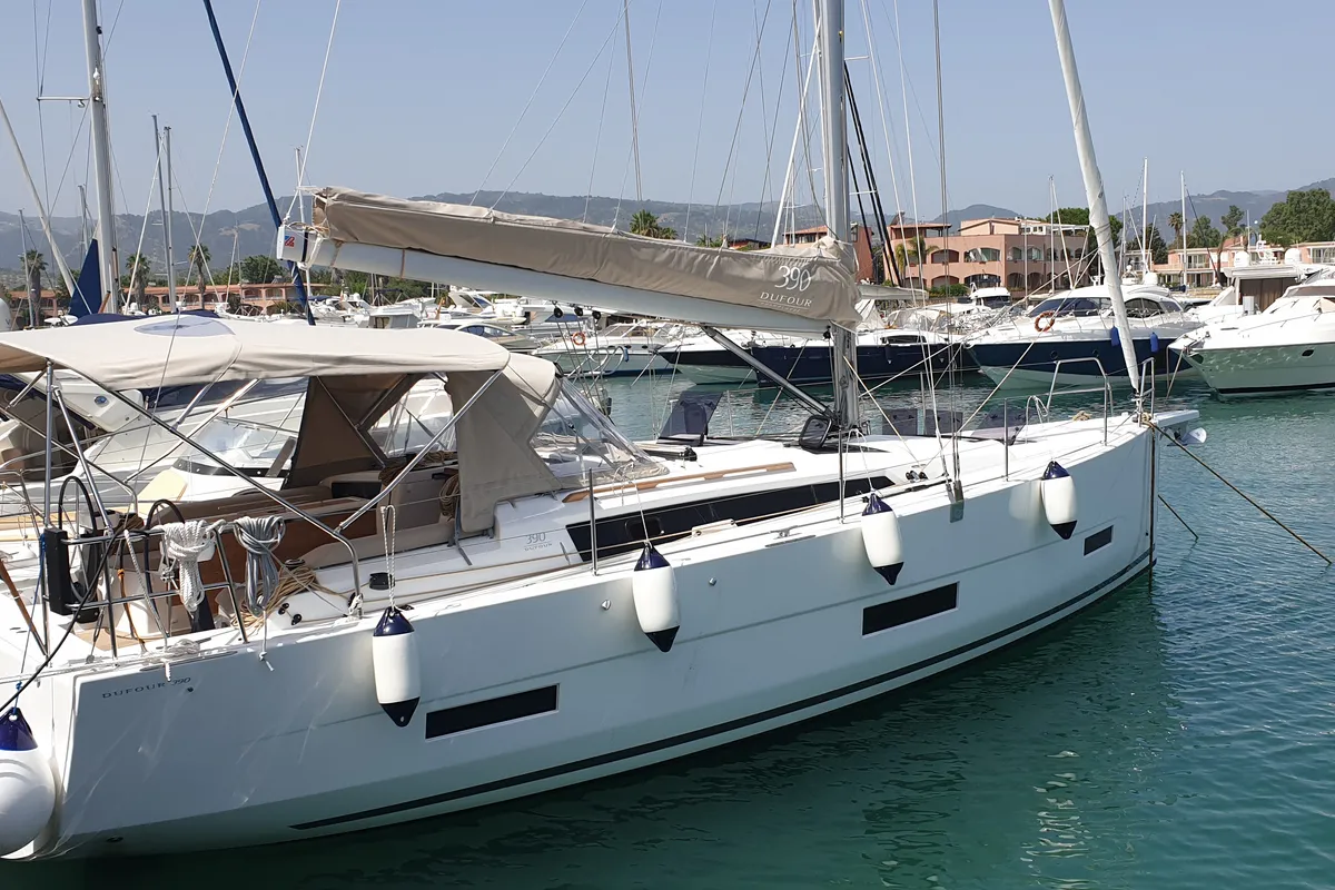 Exterior view of Inycum, a Dufour 390 GL sailboat at Tonnarella, Italy