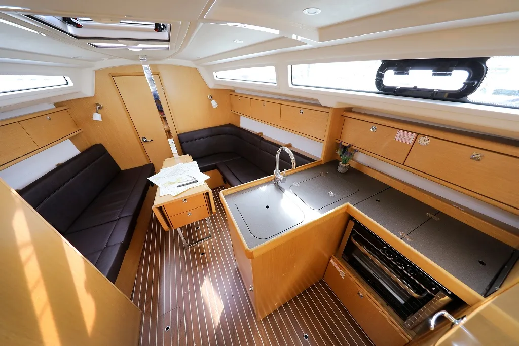 Salon of Arizona, a Bavaria Cruiser 34 sailboat at Grad Vodice, Croatia
