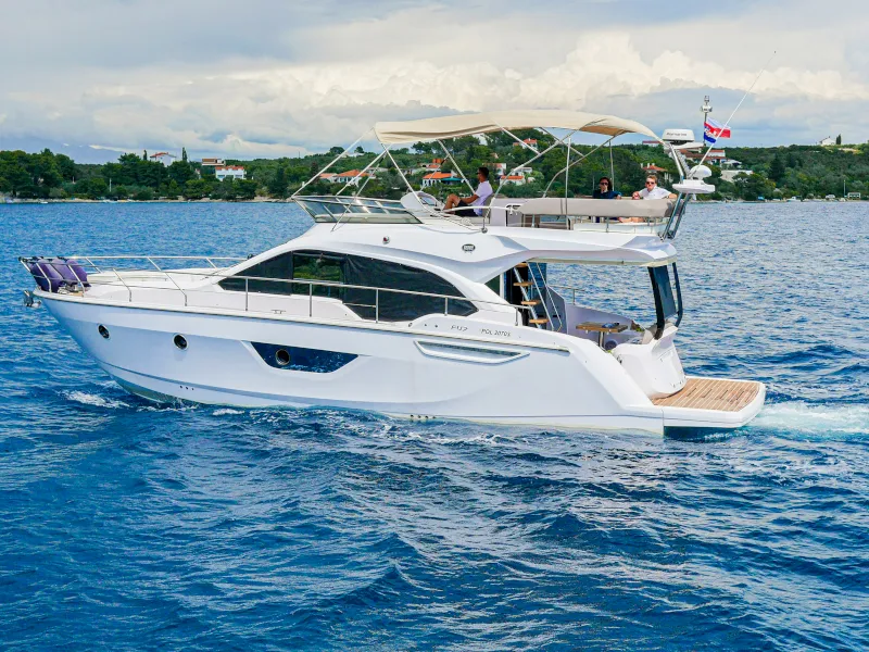 Exterior view of Star Dust, a Sessa Fly 47 motorboat at Općina Sukošan, Croatia