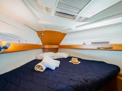 Cabin on Amersa, a Jeanneau Sun Odyssey 409 sailboat at Lavreotiki Municipal Unit, Greece