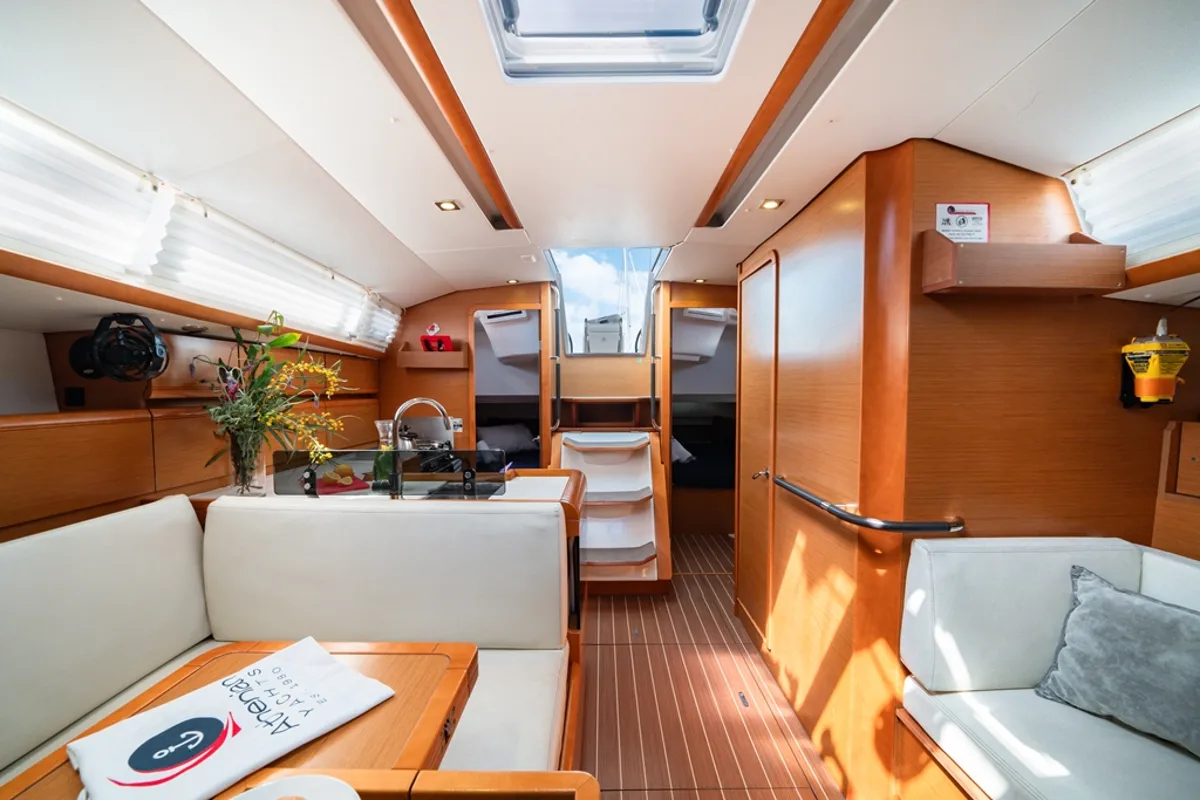 Salon of Amersa, a Jeanneau Sun Odyssey 409 sailboat at Lavreotiki Municipal Unit, Greece