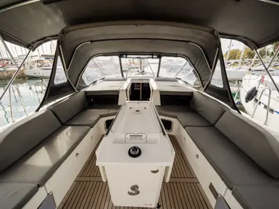 Deck of Promitheas, a Beneteau Oceanis 51.1 sailboat at Athens, Greece