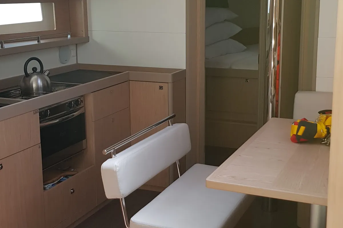 Galley of Senza Pensieri III, a Beneteau Oceanis 45 sailboat at Tonnarella, Italy