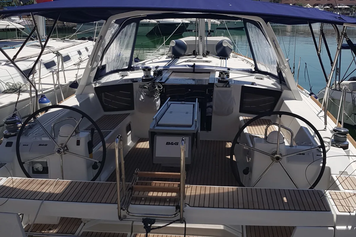 Cockpit of Senza Pensieri III, a Beneteau Oceanis 45 sailboat at Tonnarella, Italy