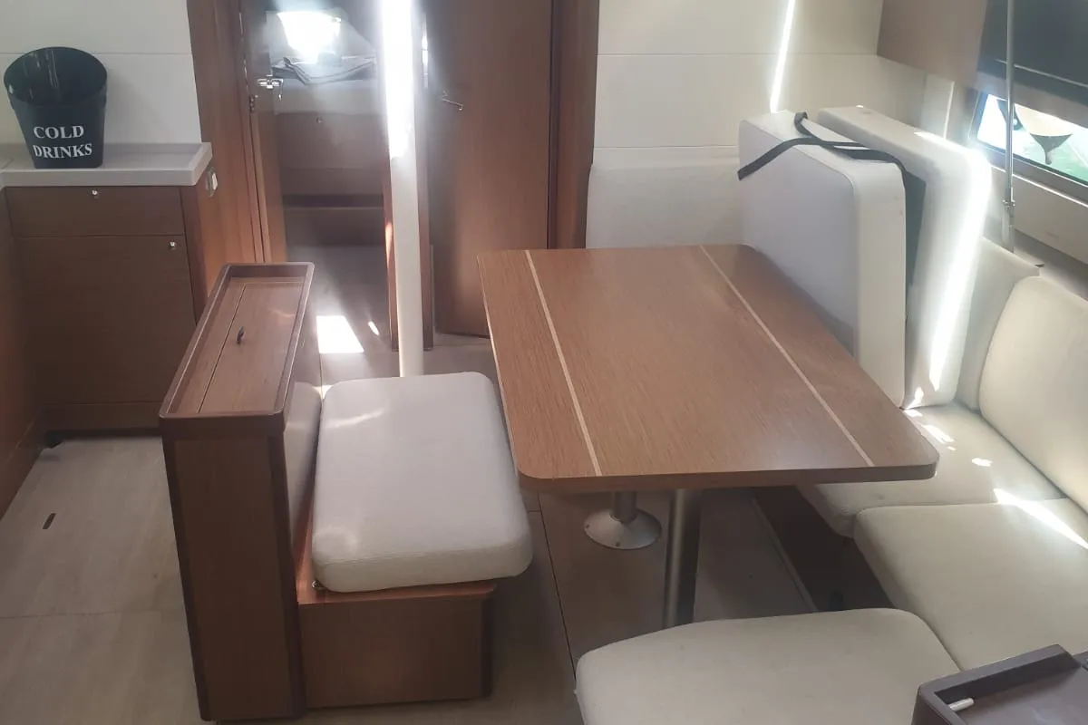 Salon of Raluca, a Beneteau Oceanis 46.1 sailboat at Skradin, Croatia