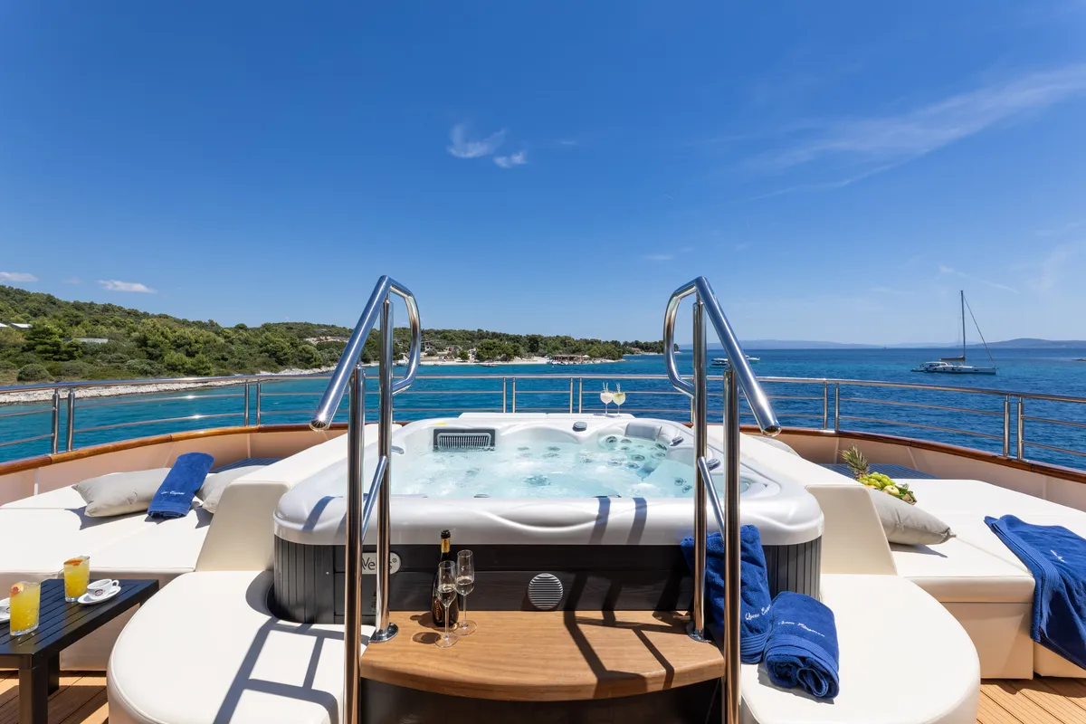 Queen Eleganza, a Gulet Motoryacht motor yacht at Split, Croatia