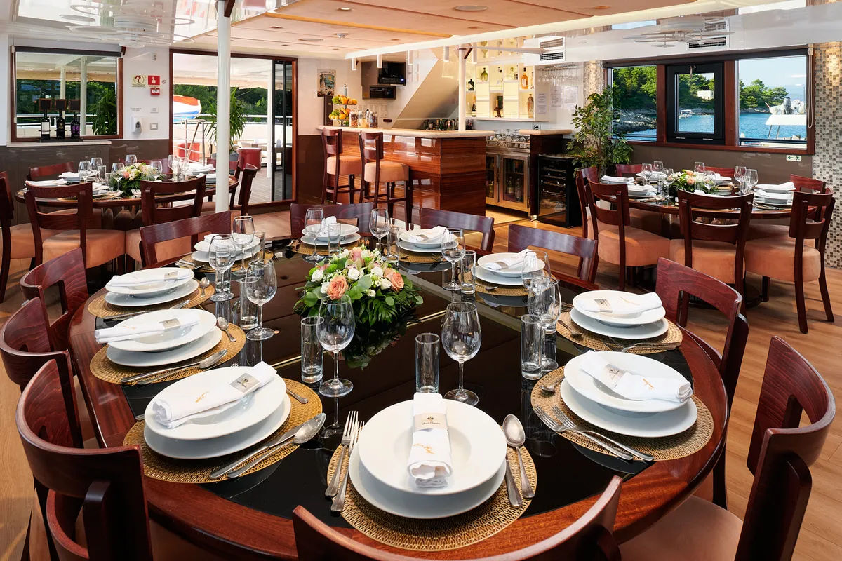 Queen Eleganza, a Gulet Motoryacht motor yacht at Split, Croatia