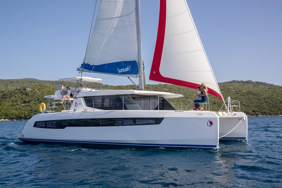 Exterior view of Sunsail 454L Classic, a Leopard 45 catamaran at Municipal Unit of Lefkada, Greece