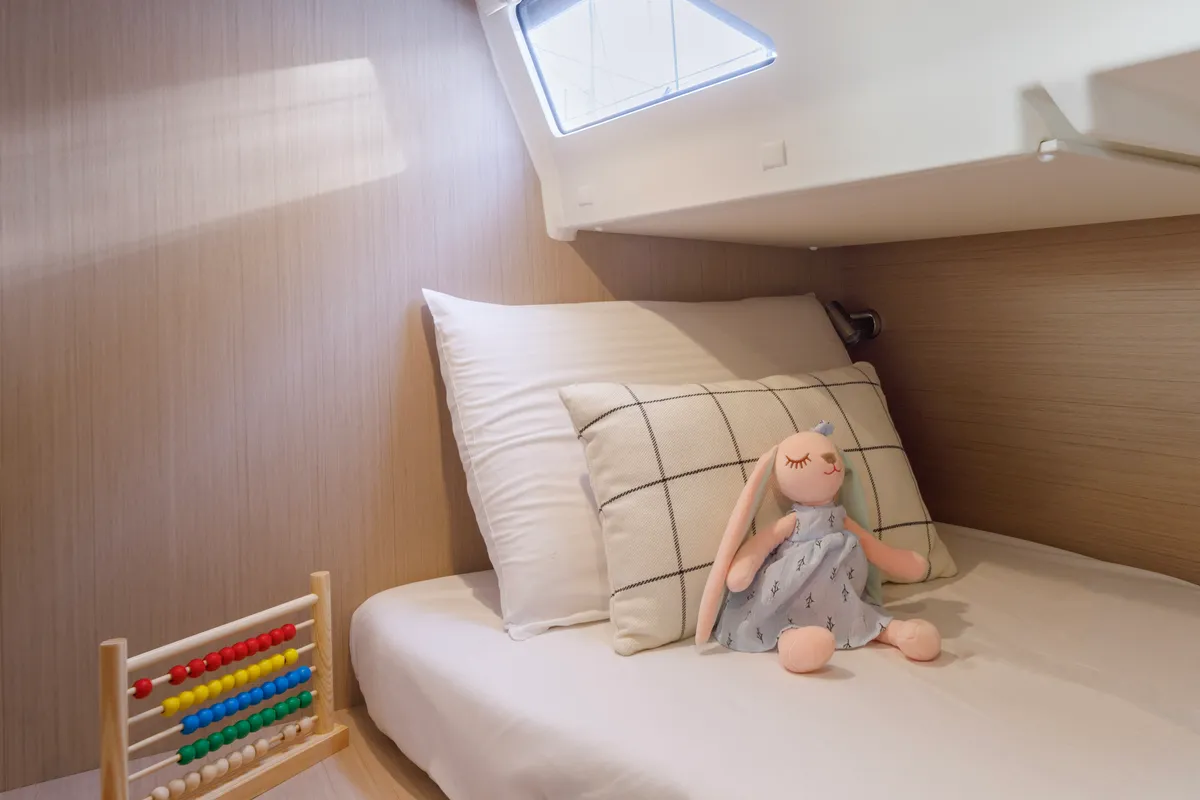 Cabin on Amelie, a Beneteau Oceanis 51.1 sailboat at Kos, Greece