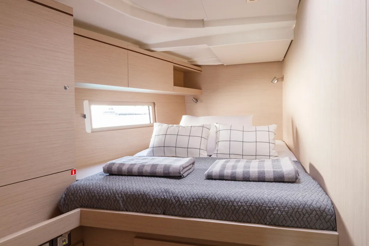 Cabin on Amelie, a Beneteau Oceanis 51.1 sailboat at Kos, Greece