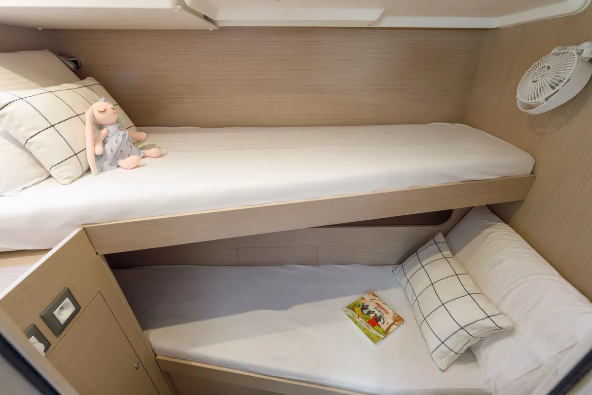 Cabin on Amelie, a Beneteau Oceanis 51.1 sailboat at Kos, Greece