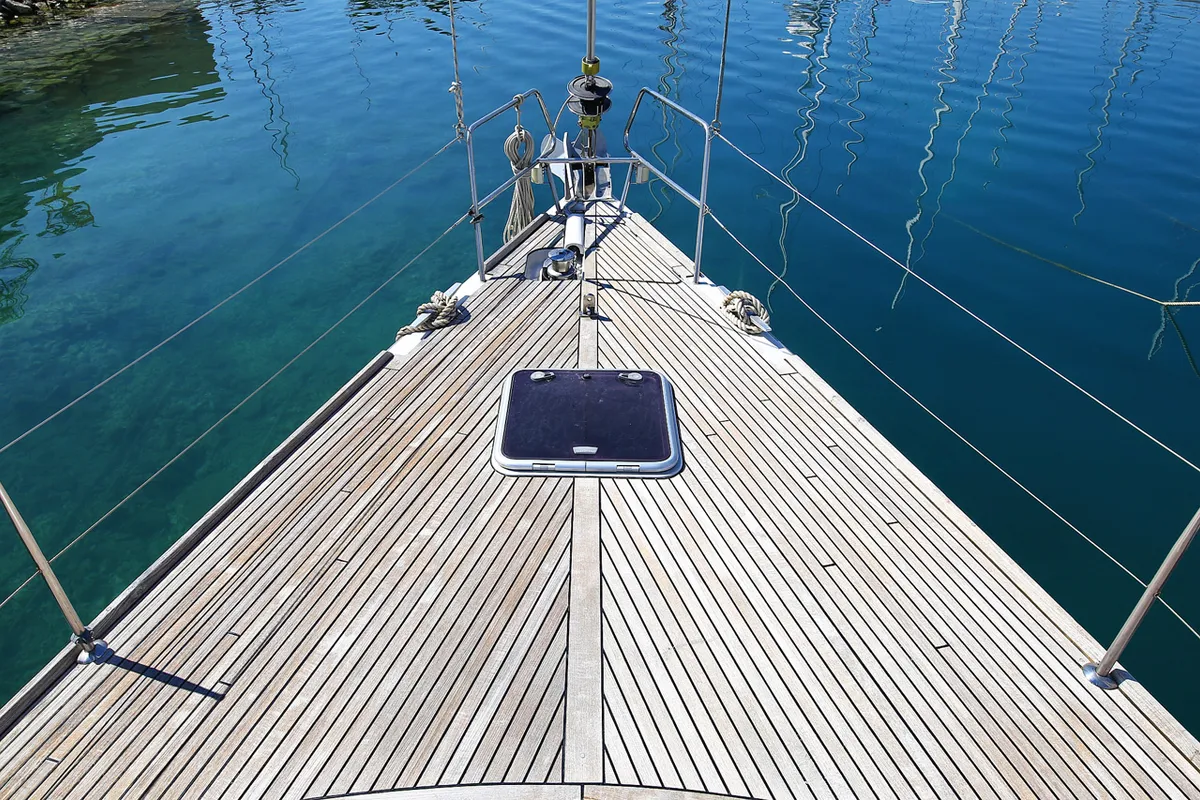 Deck of Copa Brasil, a Beneteau Oceanis 50 Family sailboat at Grad Pula, Croatia