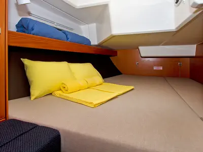 Cabin on Lirica, a Bavaria Cruiser 37 sailboat at Split, Croatia