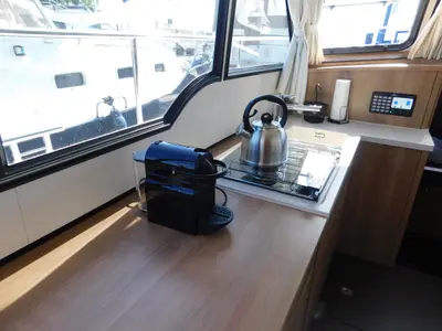 Galley of Paula, a Linssen 35 SL motorboat at IJsselstein, Netherlands