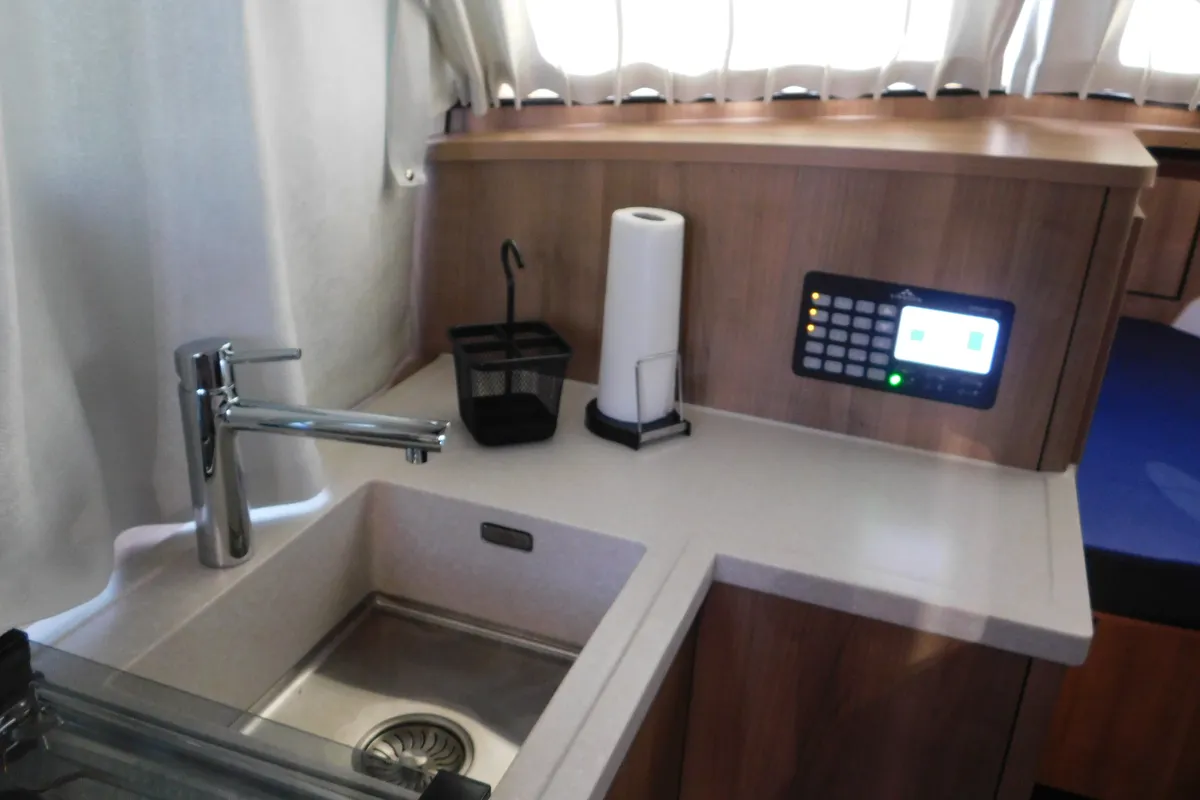 Galley of Paula, a Linssen 35 SL motorboat at IJsselstein, Netherlands