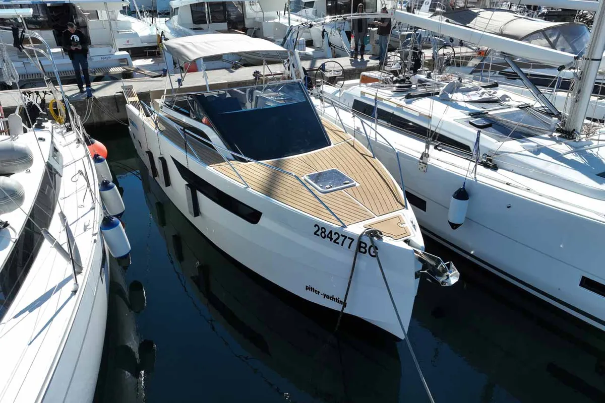 Exterior view of Babac, a Nuva M9 Cabin motorboat at Grad Biograd na Moru, Croatia
