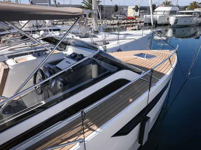 Cockpit of Babac, a Nuva M9 Cabin motorboat at Grad Biograd na Moru, Croatia