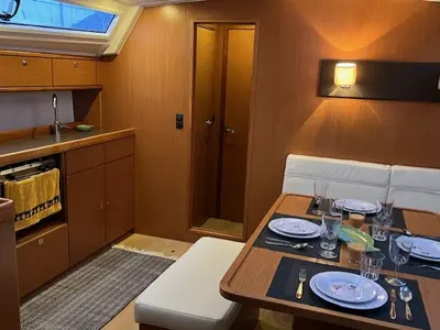 Salon of Fonsos, a Bavaria 46 Cruiser sailboat at São Pedro, Portugal