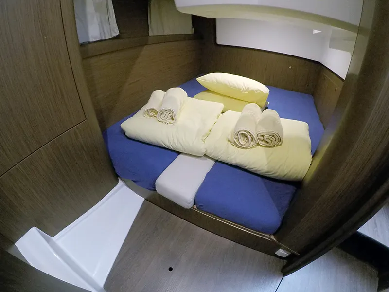 Cabin on Capricorn, a Beneteau Antares 36 motor yacht at Grad Šibenik, Croatia