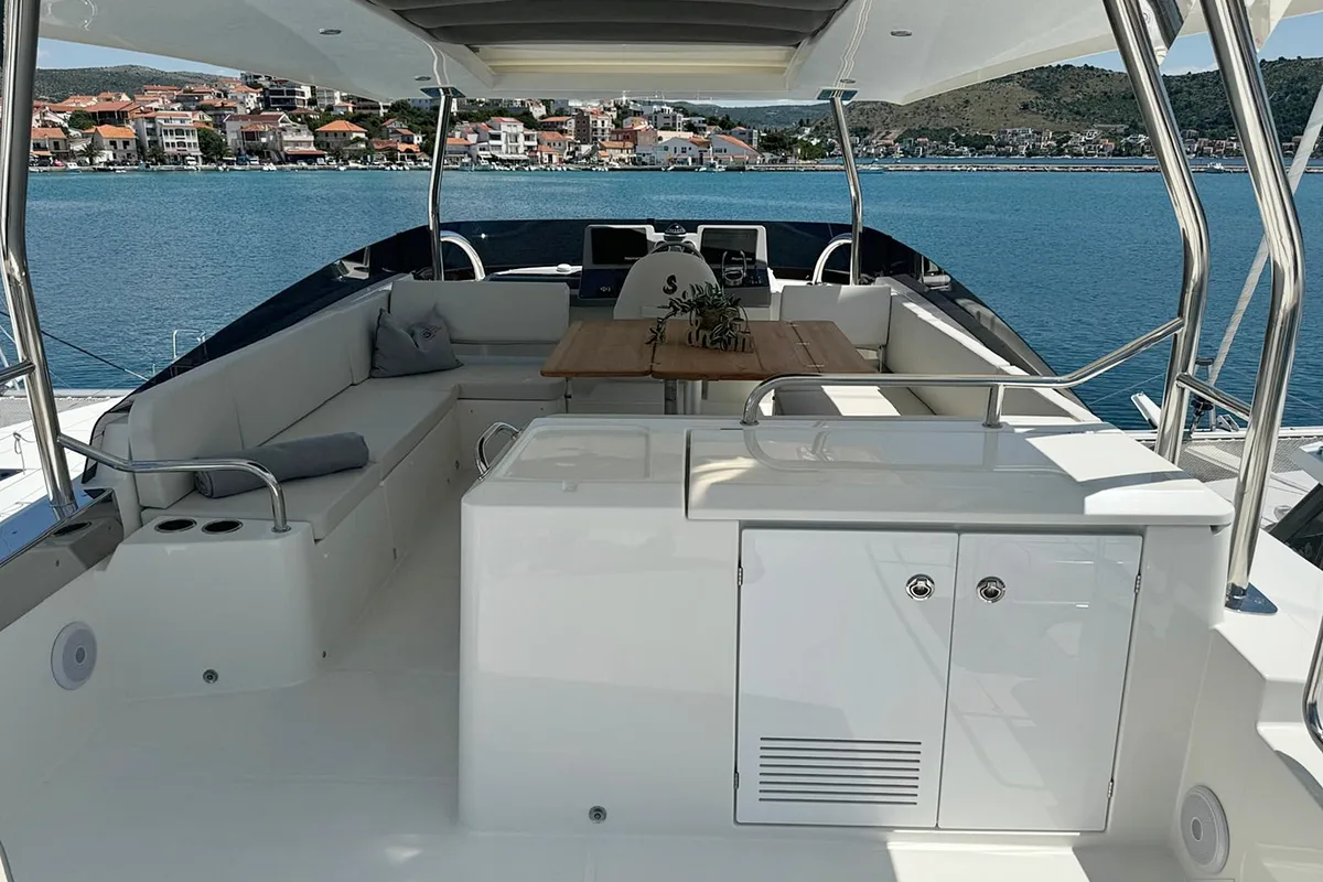 Nereide, a Beneteau Swift Trawler 48 motor yacht at Općina Rogoznica, Croatia