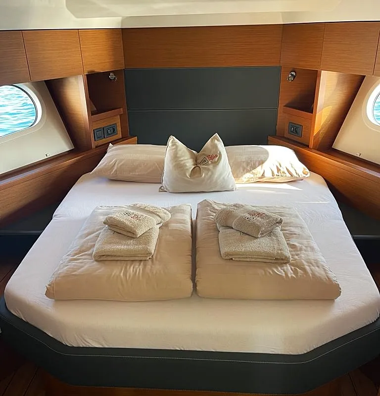 Nereide, a Beneteau Swift Trawler 48 motor yacht at Općina Rogoznica, Croatia