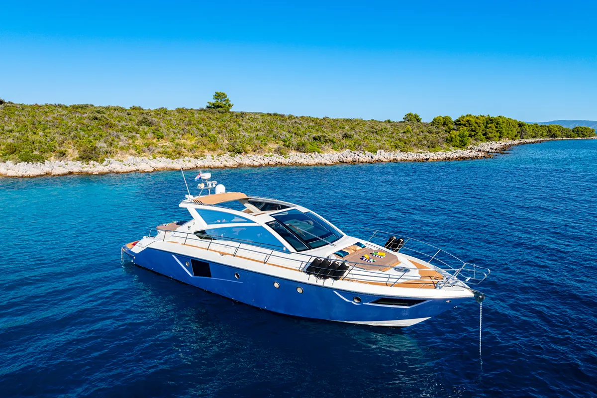 Darling Barbara, a Cranchi 56 ST motor yacht at Općina Milna, Croatia
