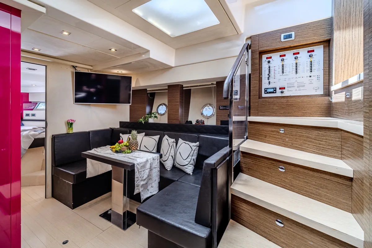 Darling Barbara, a Cranchi 56 ST motor yacht at Općina Milna, Croatia