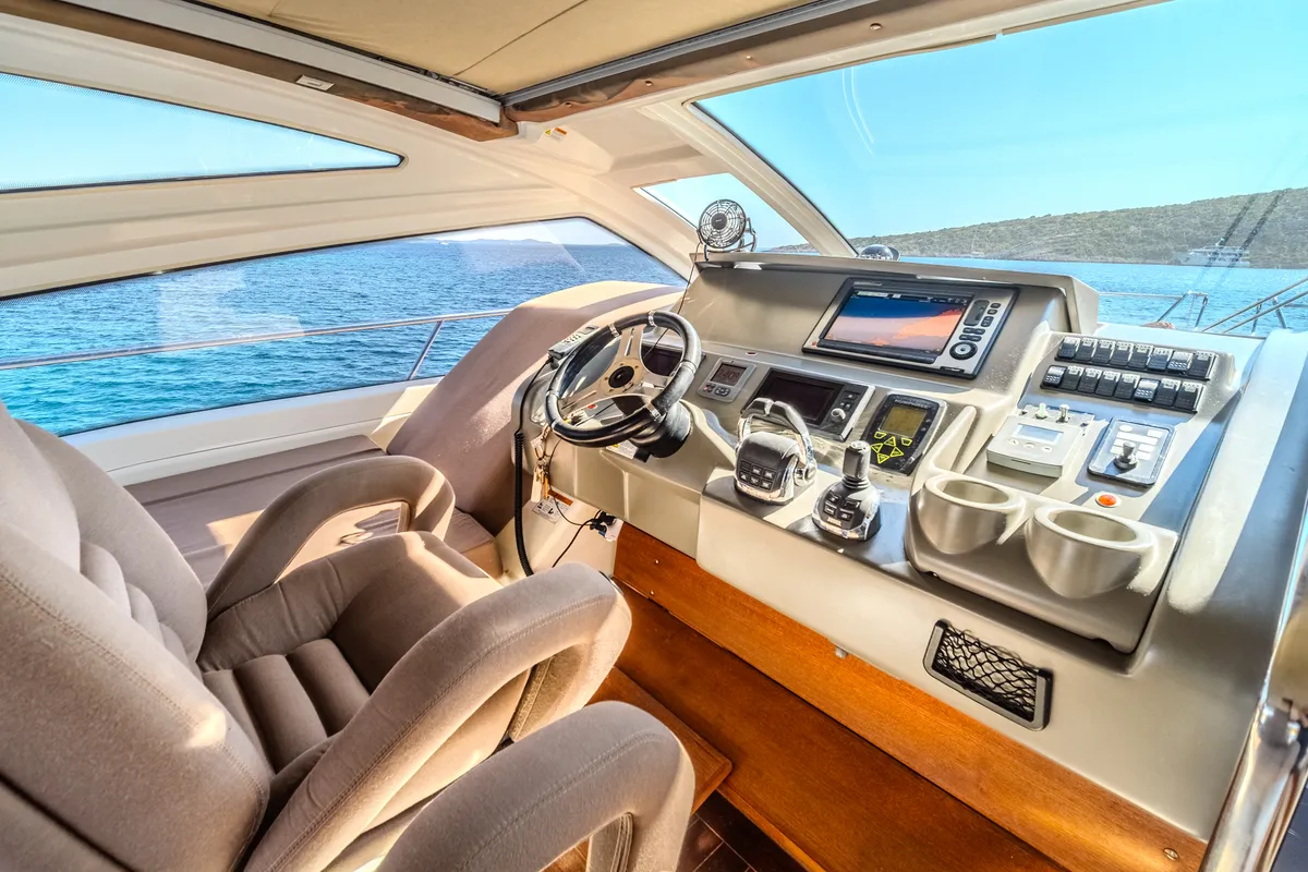 Darling Barbara, a Cranchi 56 ST motor yacht at Općina Milna, Croatia